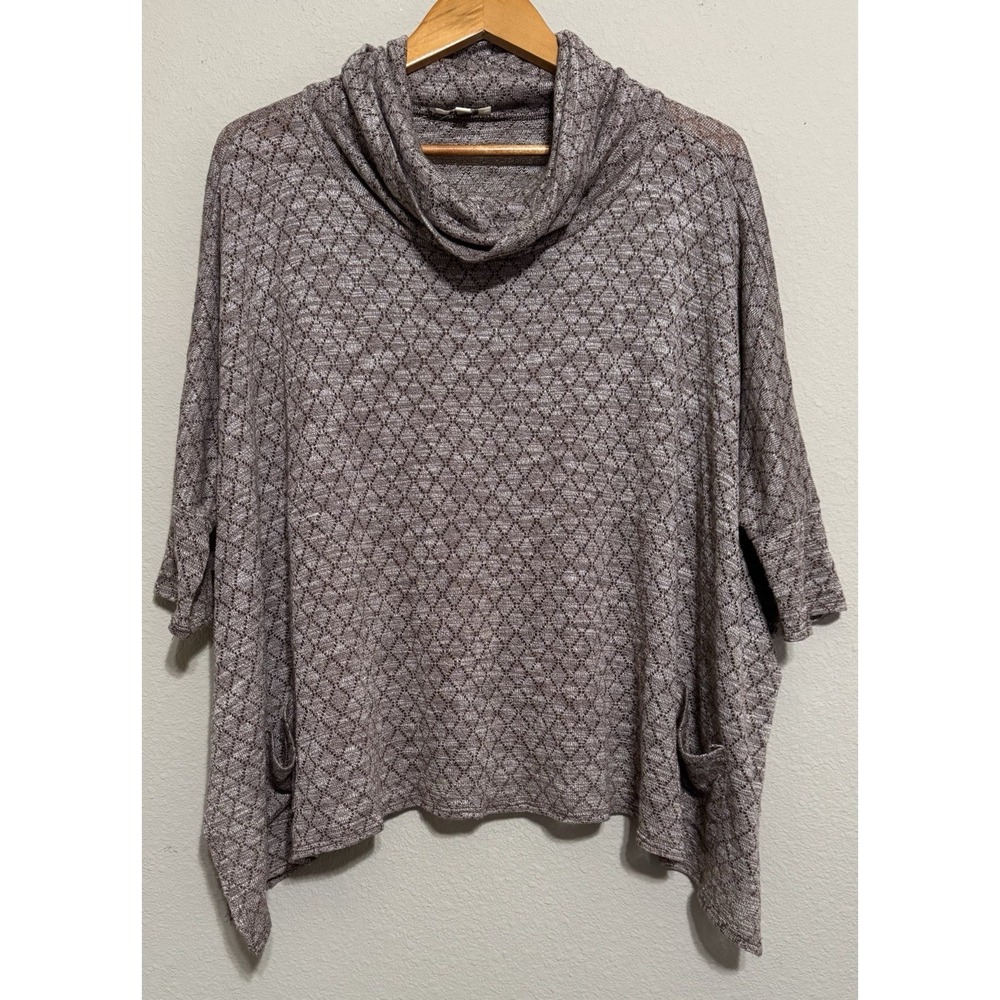 UMGEE Women's Shirt Top Size S Oversized Poncho Style Minimalist Cowgirl‎